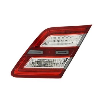 Tail Light Assembly Right Inner Lens/Housing for Ford Taurus 2012-2019