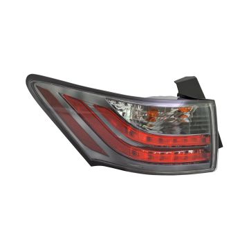 Tail Light Assembly Left Outer Lens/Housing On Body for Lexus CT200h 2011-2013
