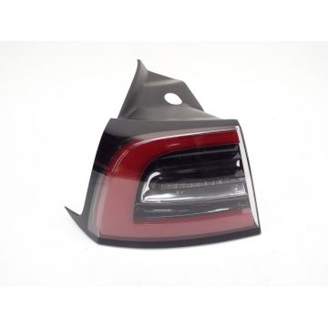 Tail Light Assembly Left Outer for Tesla 3 2017-2023