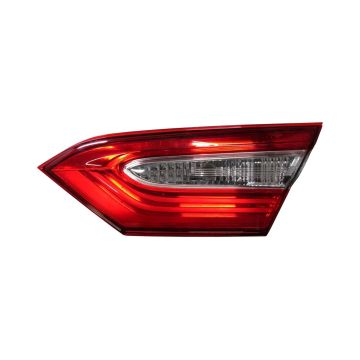 Tail Light Assembly Right Inner Lens/Housing Japan Built for Toyota Camry SE 2018-2019