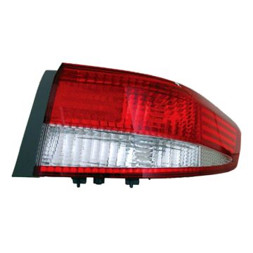 Tail Light Assembly Right Body Mounted w/o Bulbs or Sockets for Honda Accord Sedan 2003-2004
