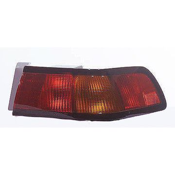 Tail Light Assembly Right NAL Brand for Toyota Camry 1997-1999