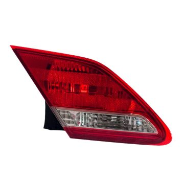 Tail Light Assembly Left Inner for Toyota Avalon Limited 2005-2010