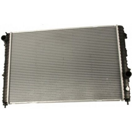 Radiator BTK R2930 for Land Rover Discovery 4.0L 4.6L 1999–2004